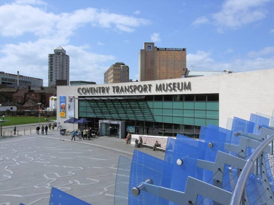 Вилла Comfortable Town House In Coventry City Centre Экстерьер фото